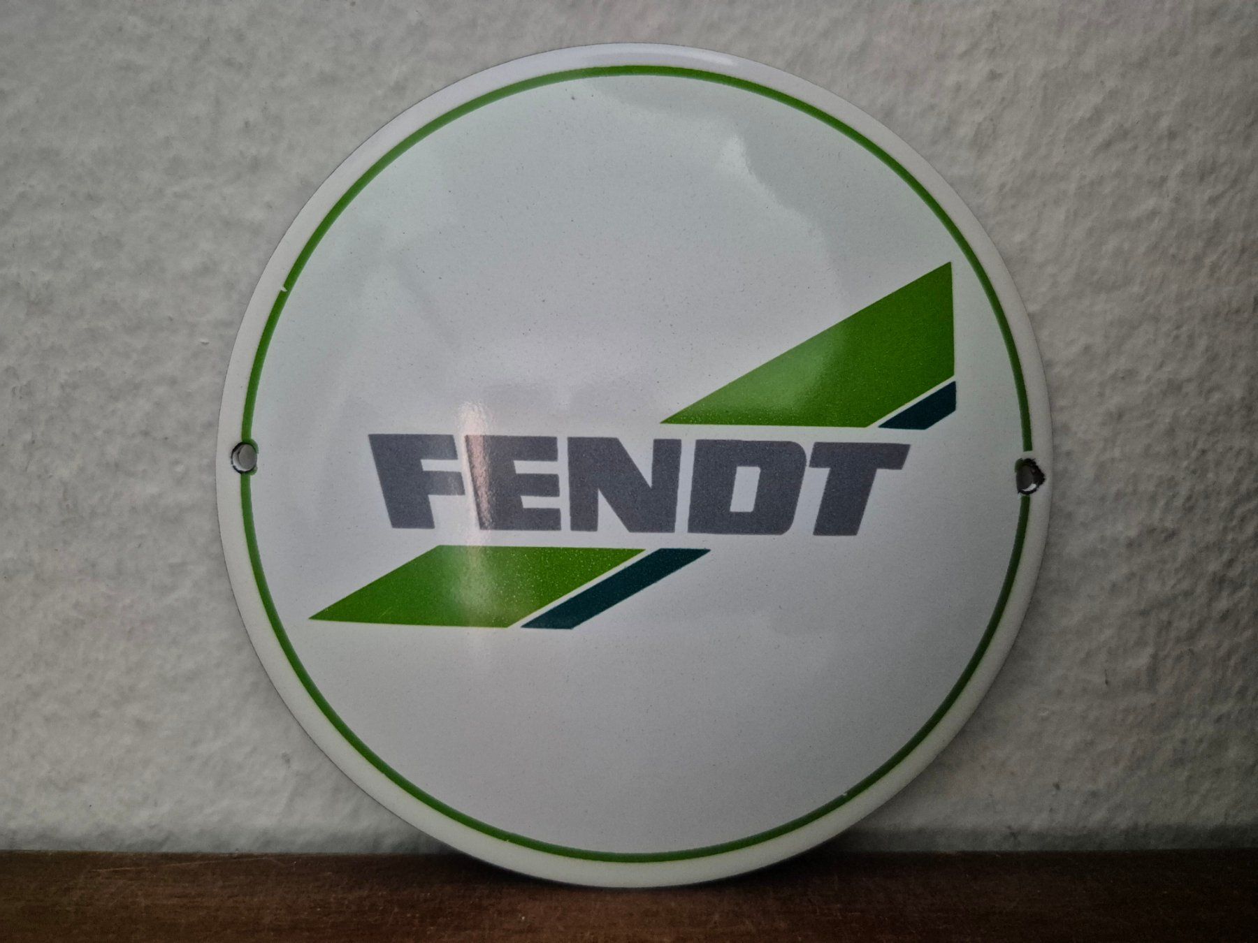 Fendt Schilder: Emailschild Fendt Traktor Logo Schlepper Emaille Schild Deko – Neu (gemäss Beschreibung) aus Schaffhausen von pfanis09 1