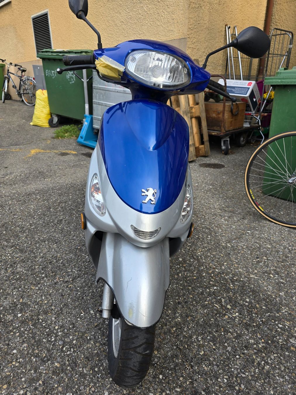 Peugeot Scooters: Peugeot V-Clic 50ccm Roller – Gebraucht aus Brügg BE von TSP02 1