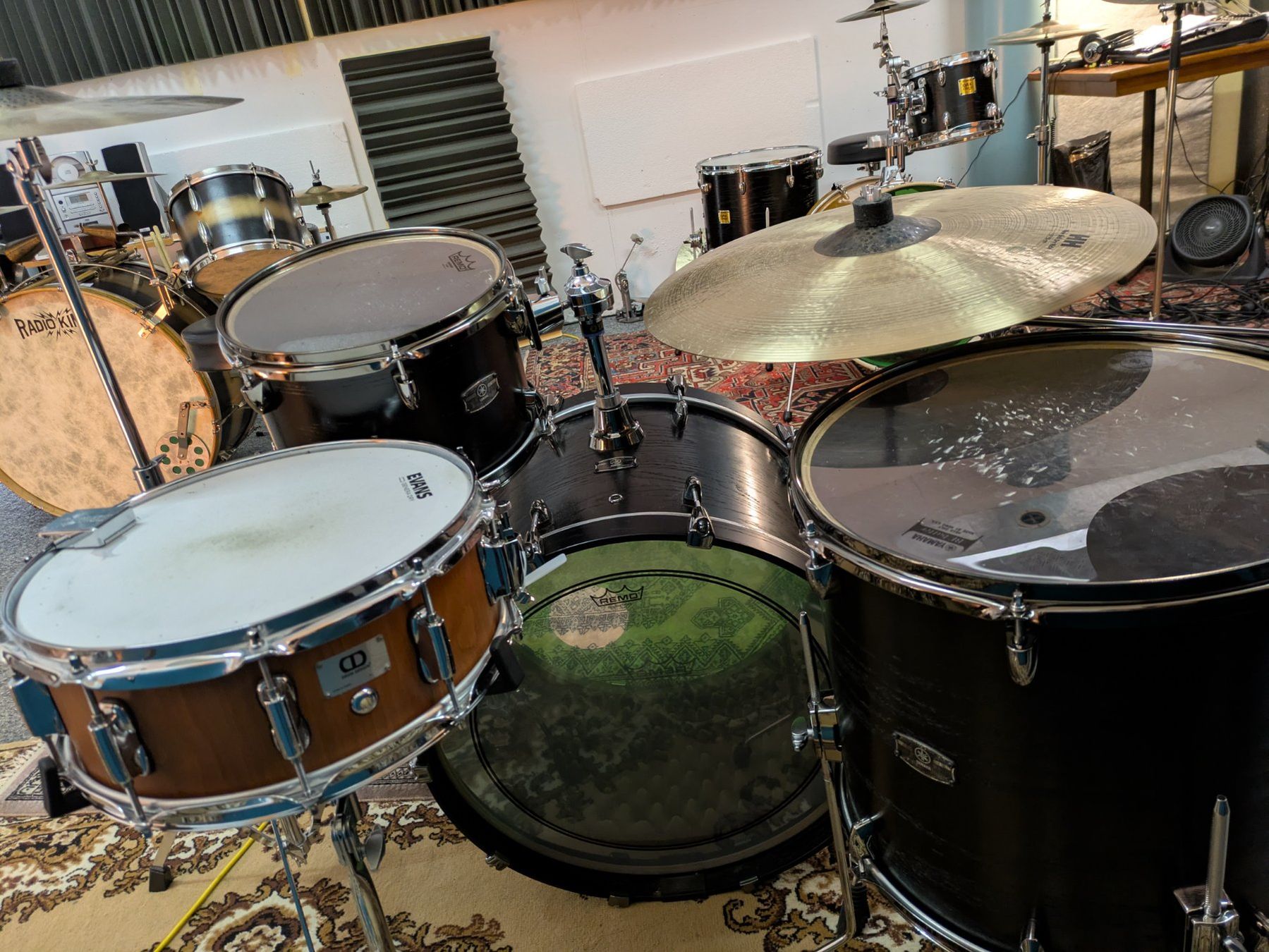 Yamaha Strumenti musicali: Yamaha Live Custom in Matte Black  22 / 12 / 16 – Usato da St. Gallen venduto da Jmelmuka 2
