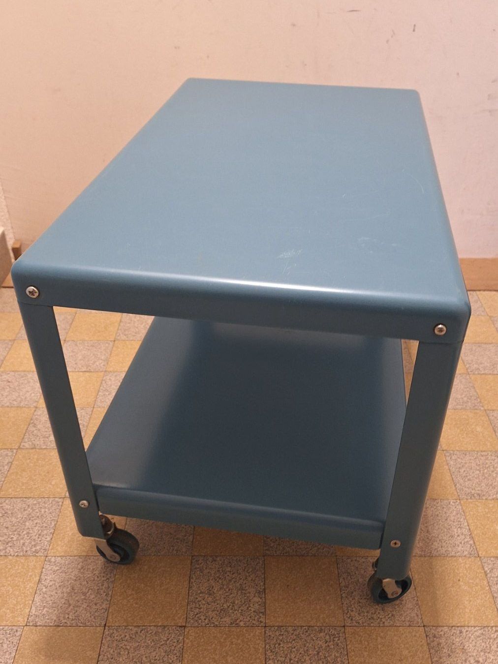 Möbel & Einrichtung: Rollwagen/ Rolltisch türkisblau , IKEA  PS2012 – Gebraucht aus Arlesheim von shopradl 1