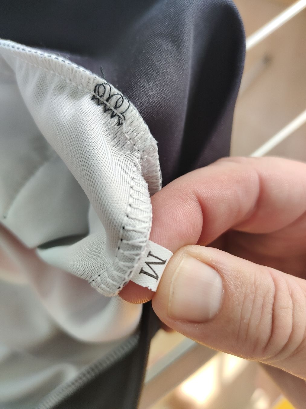 Kleiderpakete & -sets: Hoodie "Naruto" Grösse M – Gebraucht aus Oetwil an der Limmat von MicA-8955 4