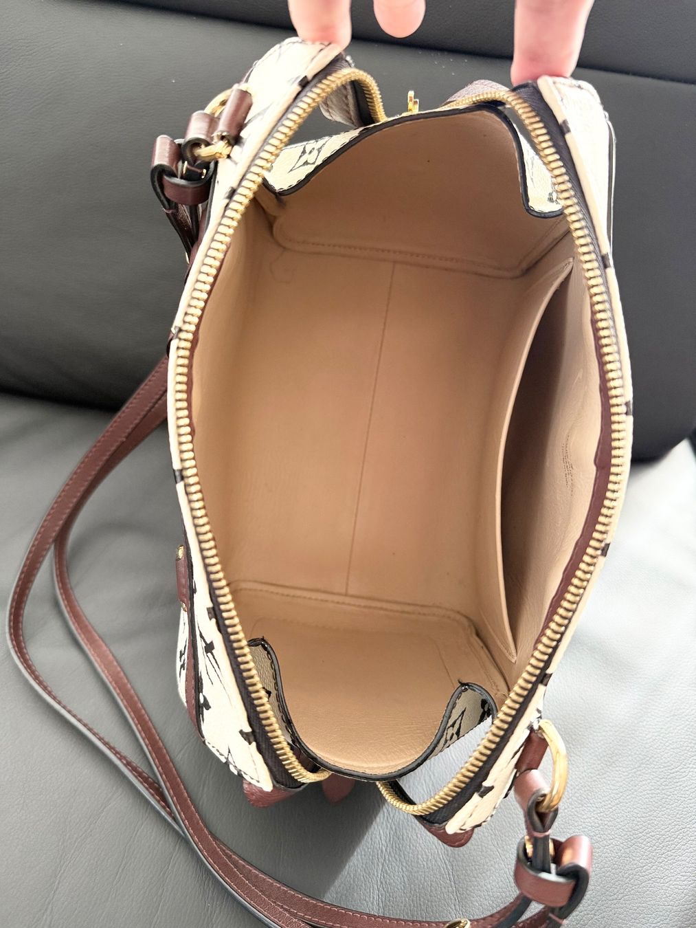Louis Vuitton Borse da donna: Louis Vuitton Speedy Amazon PM – Usato da Reinach AG venduto da RobbisB 7