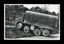 Saurer Lastwagen M8 (8x8-Modell) Schweizer Militär