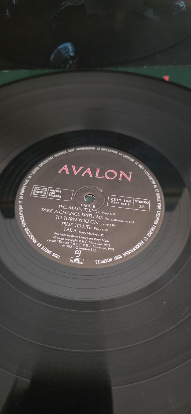 Dischi in vinile: Roxy Music - Avalon (1982)  Near Mint – Usato da Yvonand venduto da RF-VINYL 3