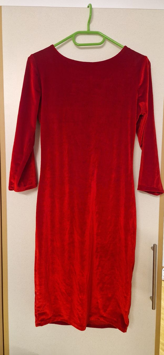 Vestiti: Robe rouge effet velours taille M manches 3/4 – Nuovo (secondo la descrizione) da Versoix venduto da aline_b 1