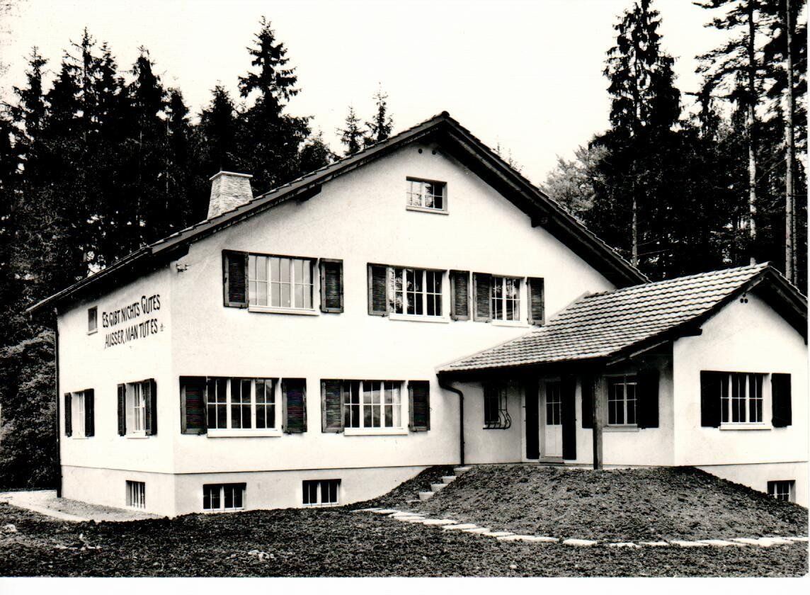 Cartoline postali: Jugendhaus Kobel Uzwil SG – Usato da Wolhusen venduto da Curver9