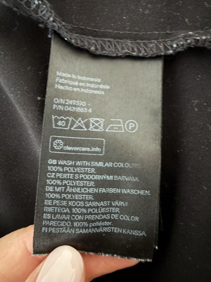 H&M Camicette: H&M Black Blouse - Smart & Casual Essential, Size 38 – Usato da Zürich venduto da jus_sw7l 5