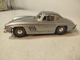 Mercedes Benz 300 SL 1954, Burago .