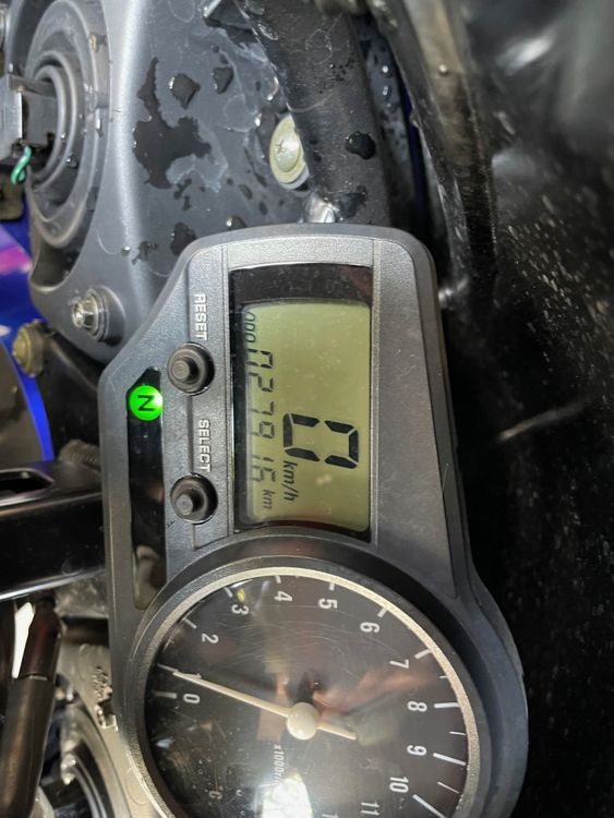 Yamaha Strada: Yamaha YZF-R1 – Usato da Ursenbach venduto da Driver88 8
