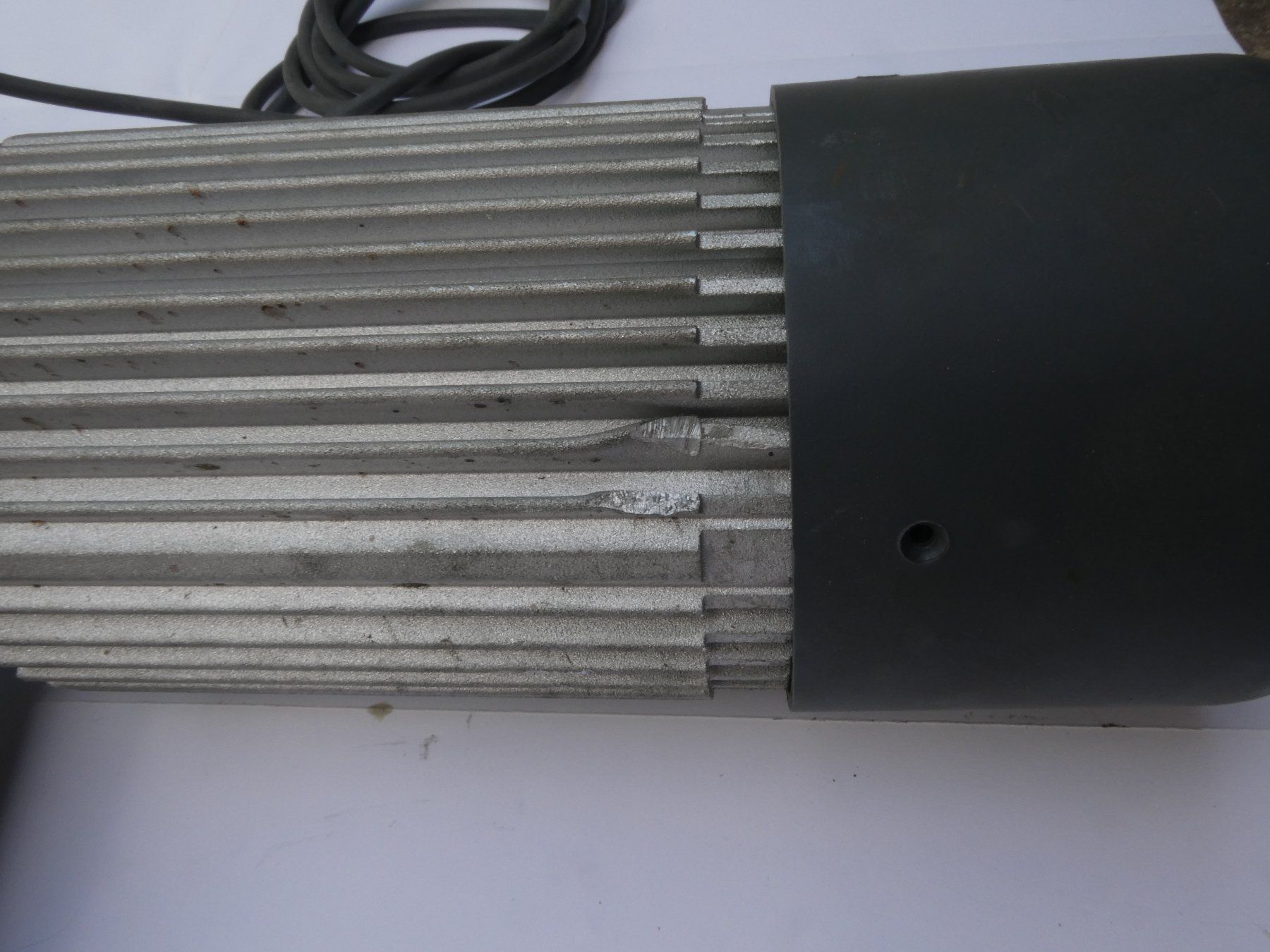 Mini  Motori: MiniMotor Getriebemotor – Usato da Fulenbach venduto da Hach0 9