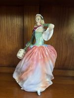 Elegant HN1917 Autumn Breezes Figurine, Perfect Gift!