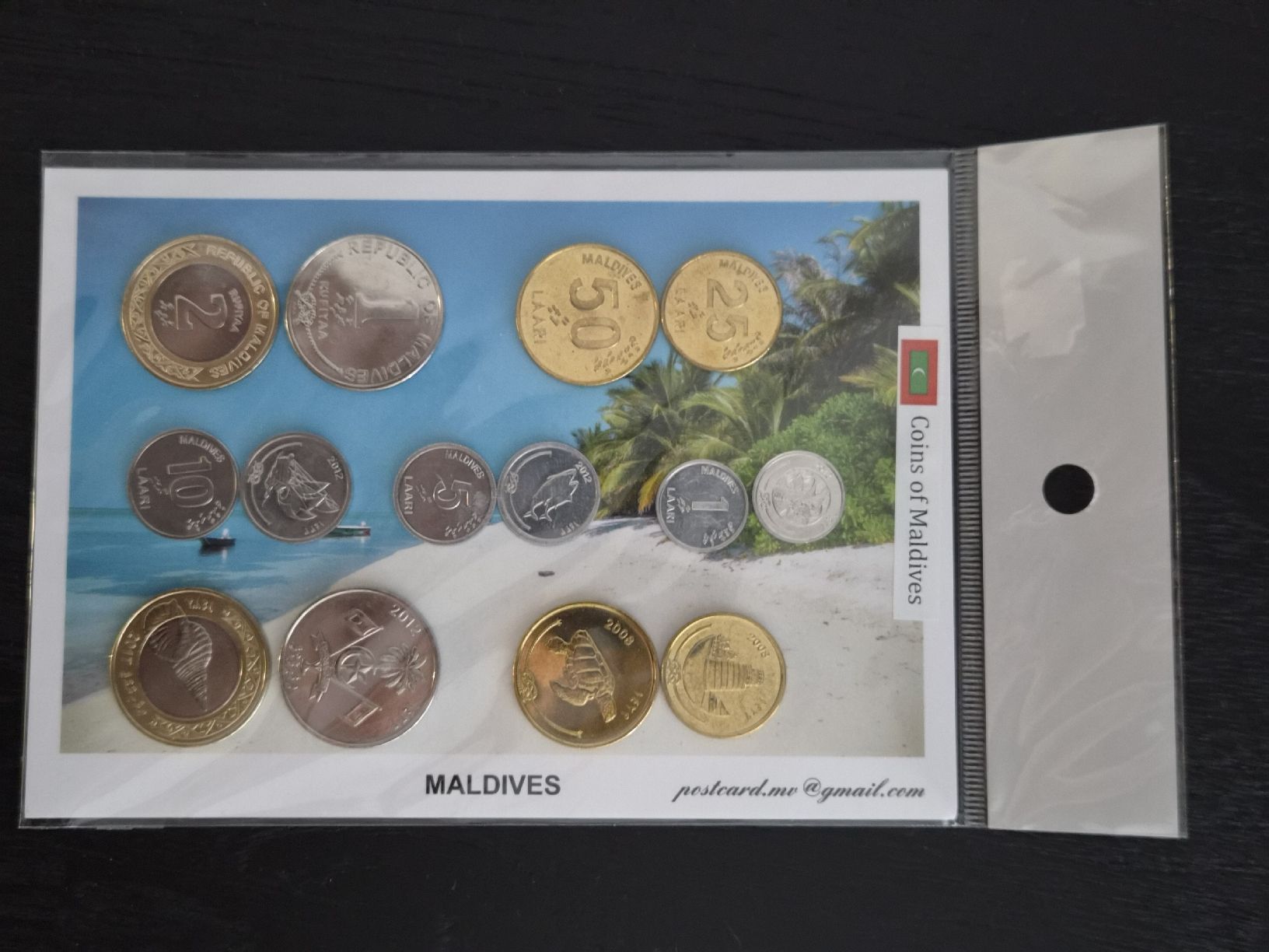 Tutti le monete: Maldives Coin Set with Postcard New – Nuovo e nell'imballaggio originale da Bülach venduto da Recherchieren