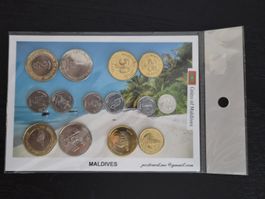 Maldives Coin Set with Postcard New