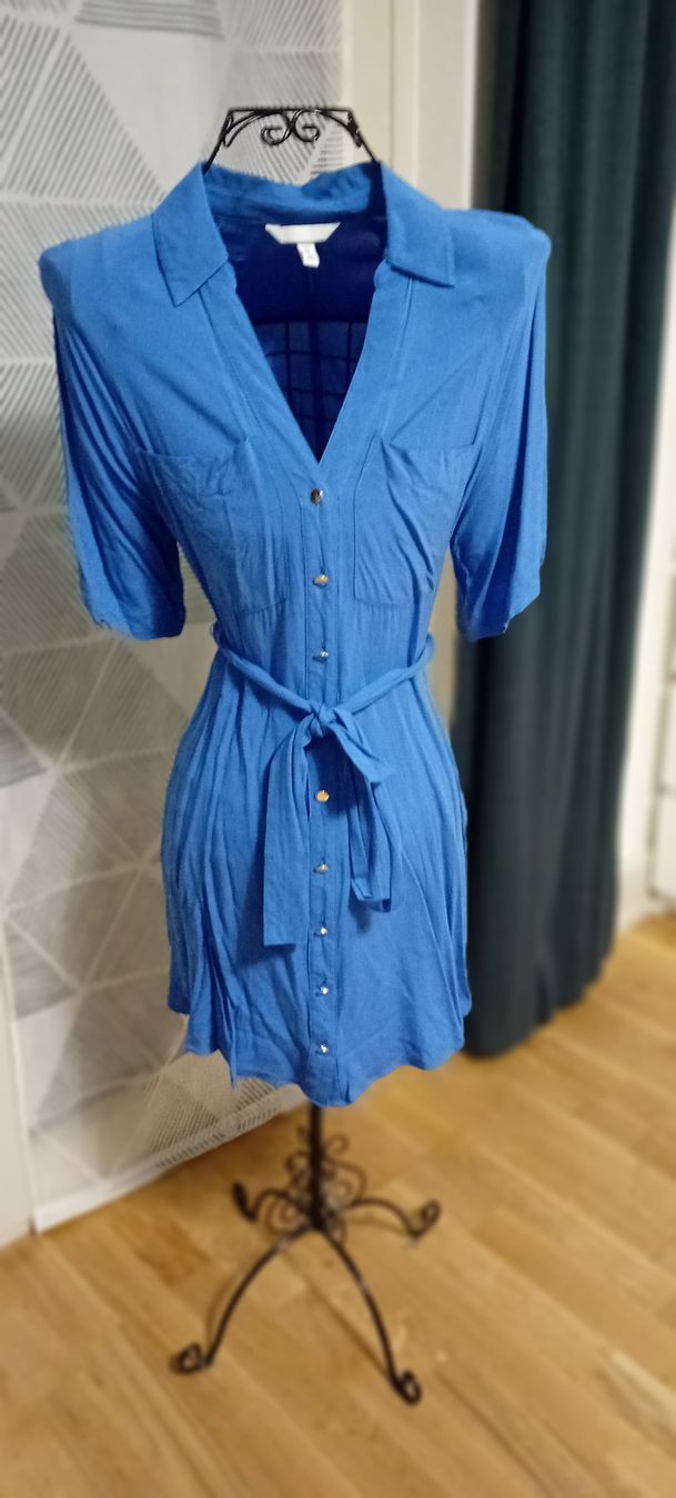 H&M Vestiti: kleid mit bindgürtel gr S – Nuovo (secondo la descrizione) da zürich venduto da janjaz