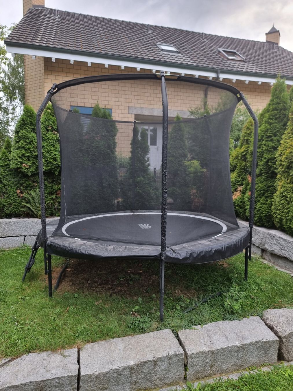 Salta Trampoline: Salta Premium Black Edition 305cm – Gebraucht aus Villigen von ang_p8vk 1
