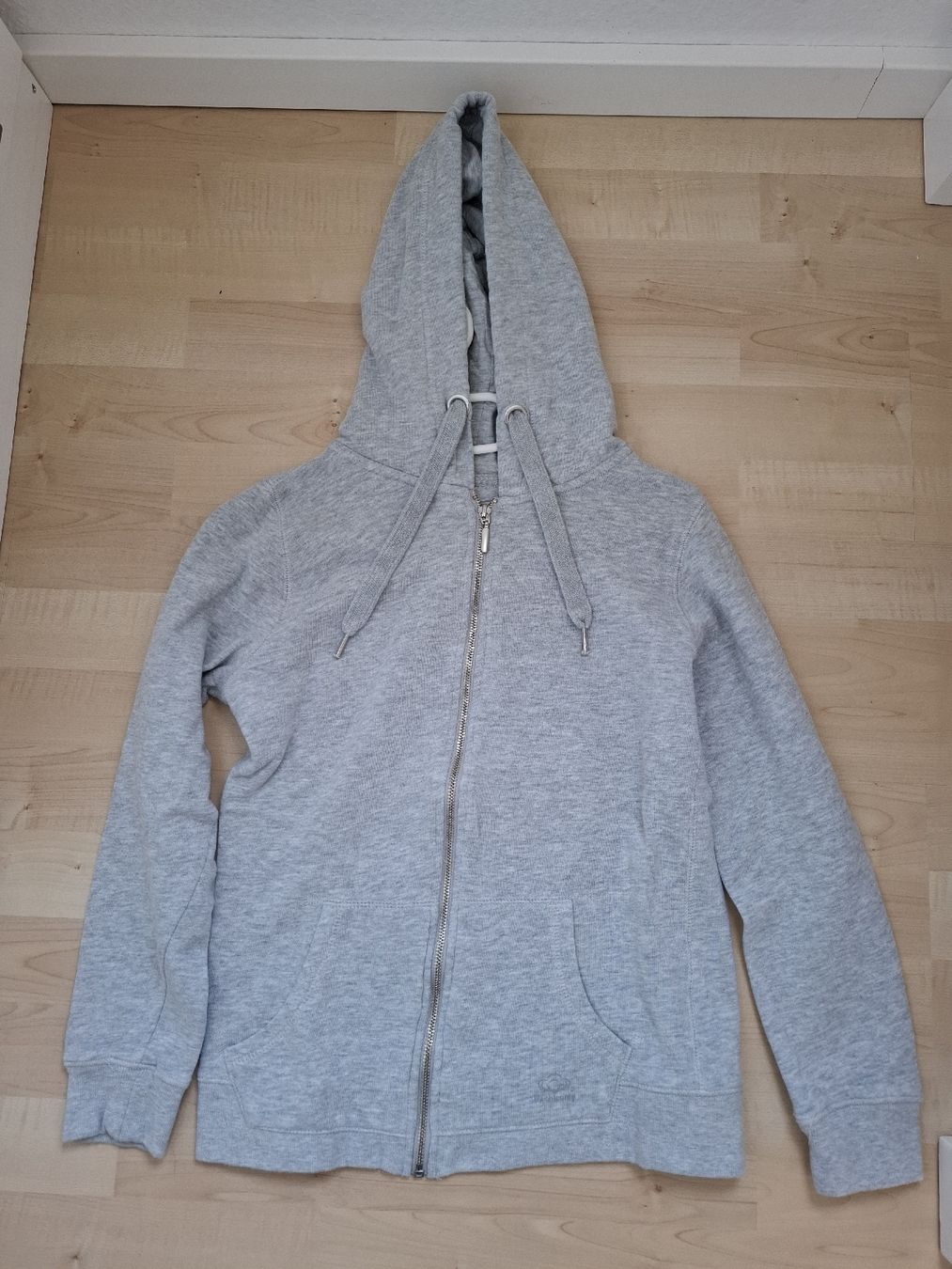 Maglioni & Felpe: Kapuzenjacke grau xs, Versand möglich – Nuovo (secondo la descrizione) da Neuenhof venduto da summer_25 1