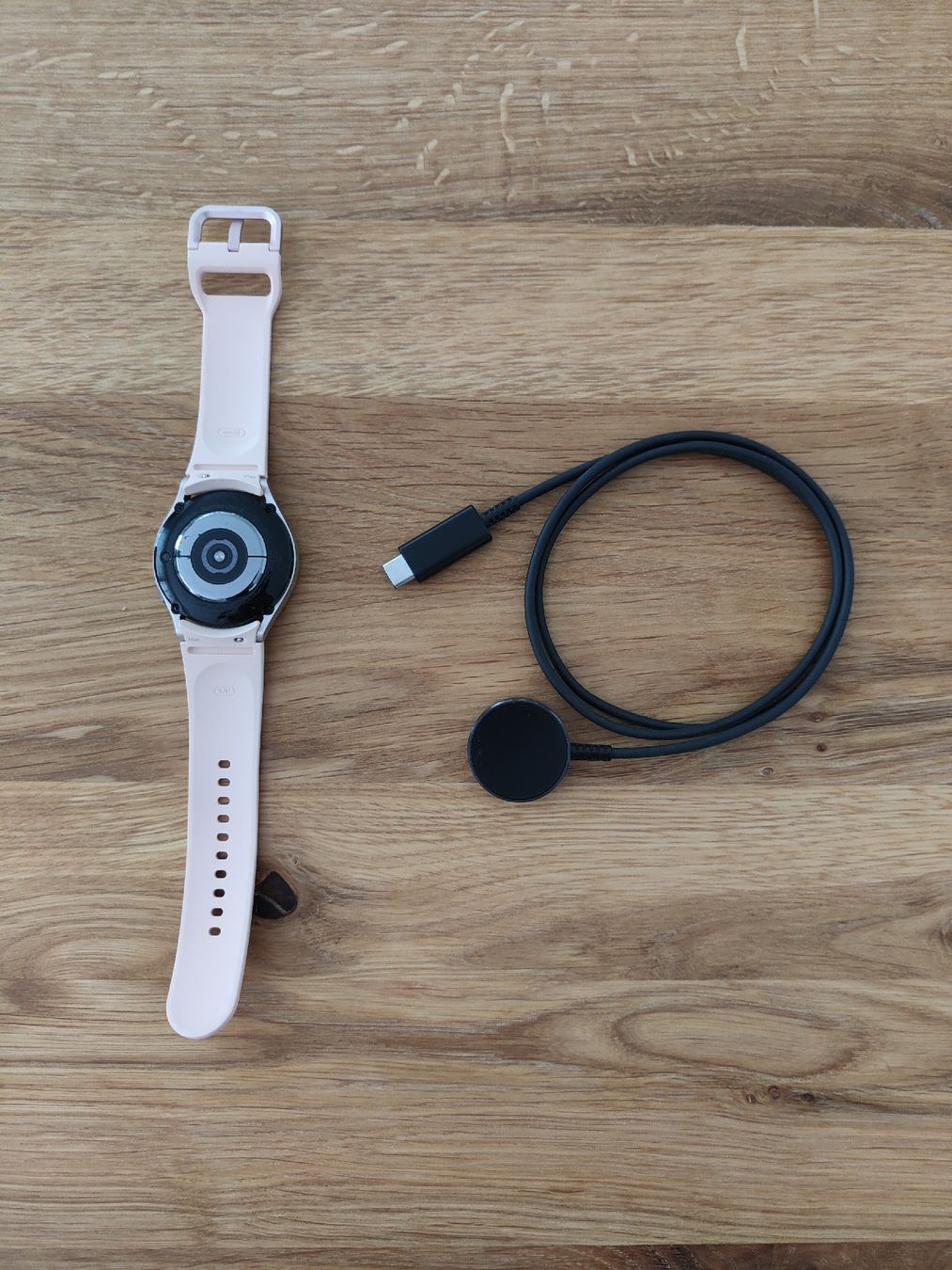 Samsung Smartwatch: Smartwatch Samsung Galaxy Watch 5 rosa – Usato da Widnau venduto da ral_5fxq 1