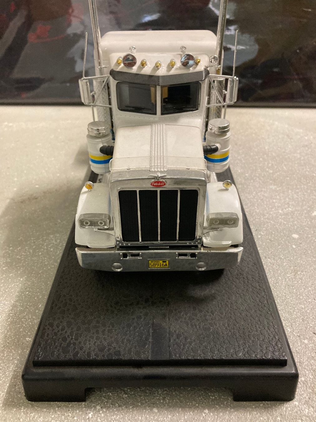 Peterbilt Voitures modèles: Peterbilt 359 – D'occasion à Richterswil par Nathan_adler 1