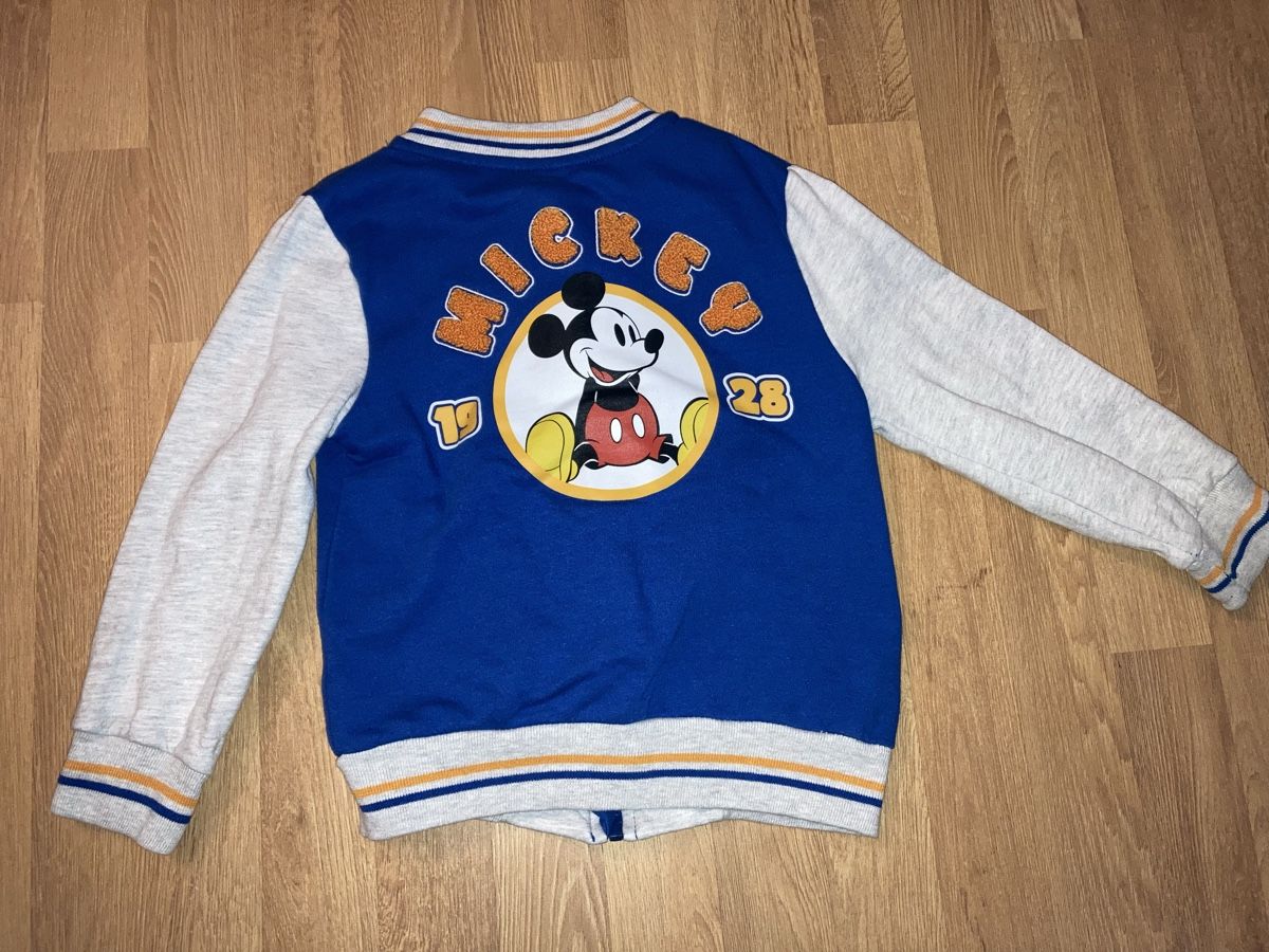 Giacche & Cappotti: Mickey Collegejacke Gr. 116 – Usato da Emmenbrücke venduto da JJ_89 3