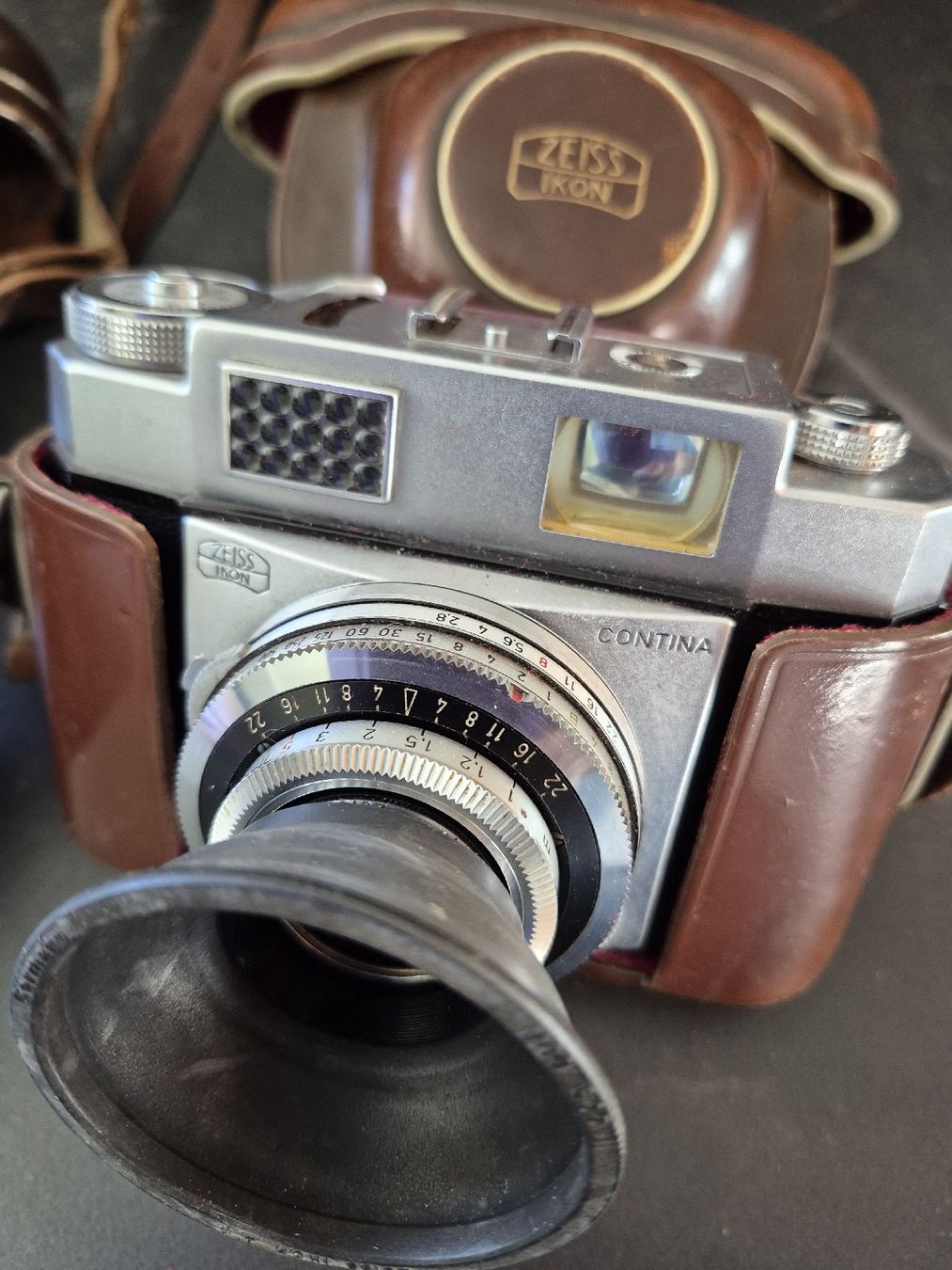 Zeiss Fotocamera: Fotokamera - Paket – Usato da Menziken venduto da porsche019 6