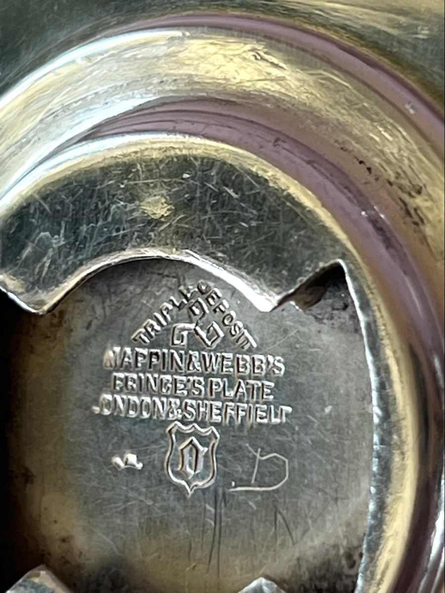 Ciotole: Mappin & Webb's Prince's Plate  – Usato da Zürich venduto da juergarno 8