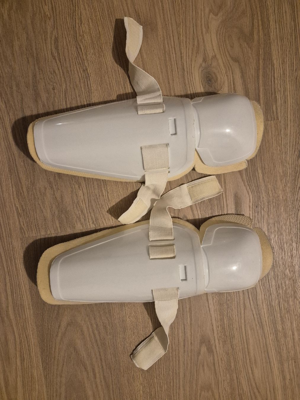 Schutz & Schoner: Schienbeinschoner – Gebraucht aus Villigen von mir_8jrr
