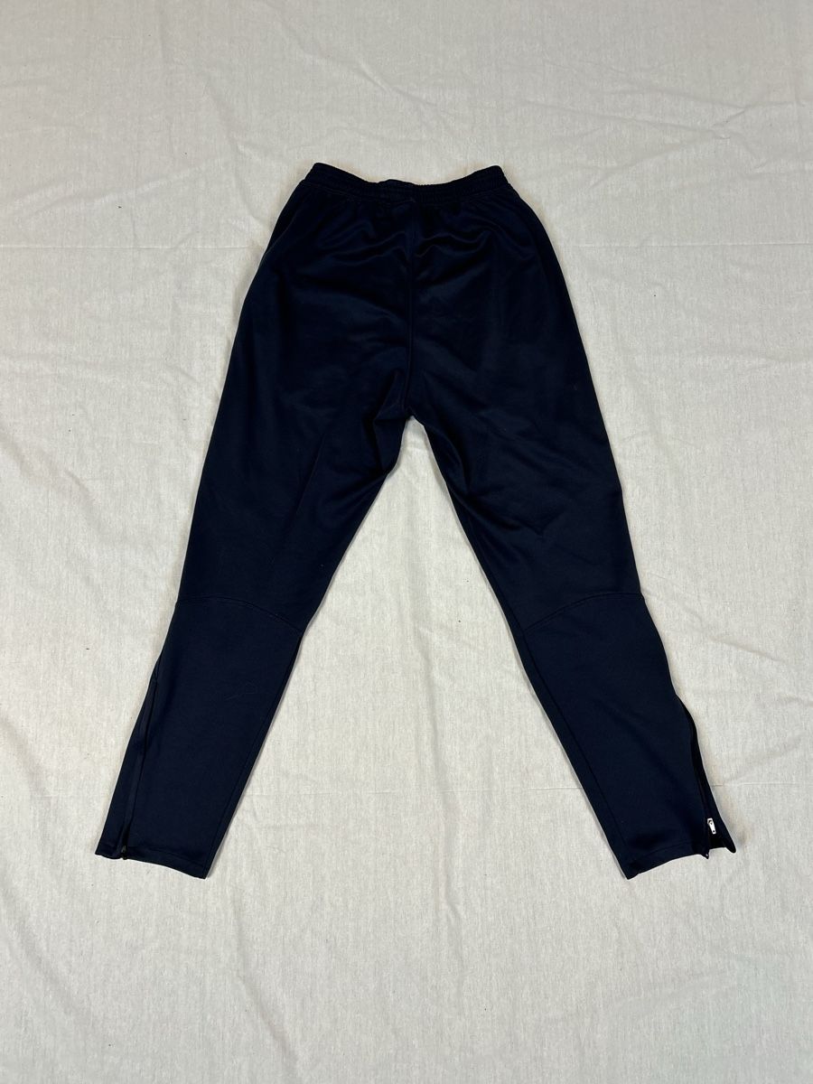 Nike Pantaloni: Nike Sporthose Chelsea – Nuovo (secondo la descrizione) da Lindau venduto da KT_Vintage 5