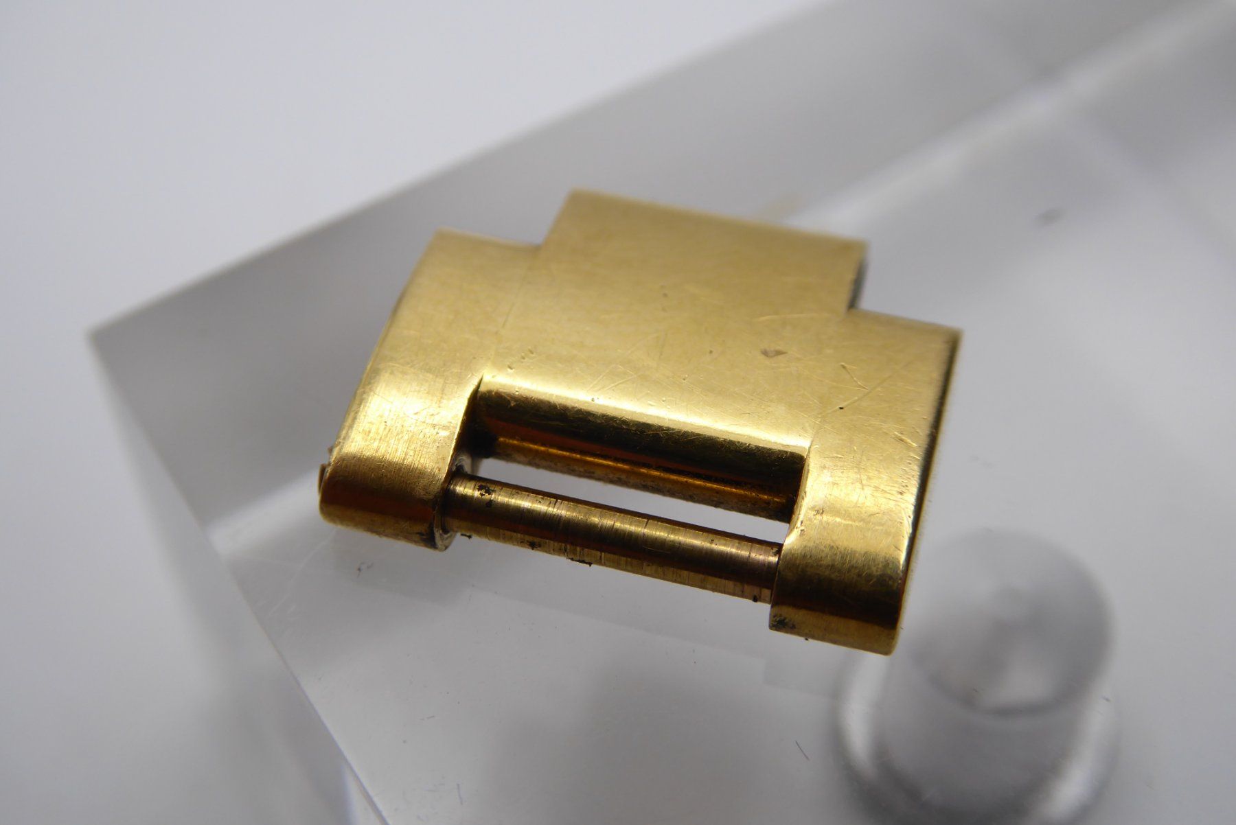 Rolex Orologi: Rolex Oyster solid gold link 15.3mm – Usato da Geneve venduto da adr_xk6n 3