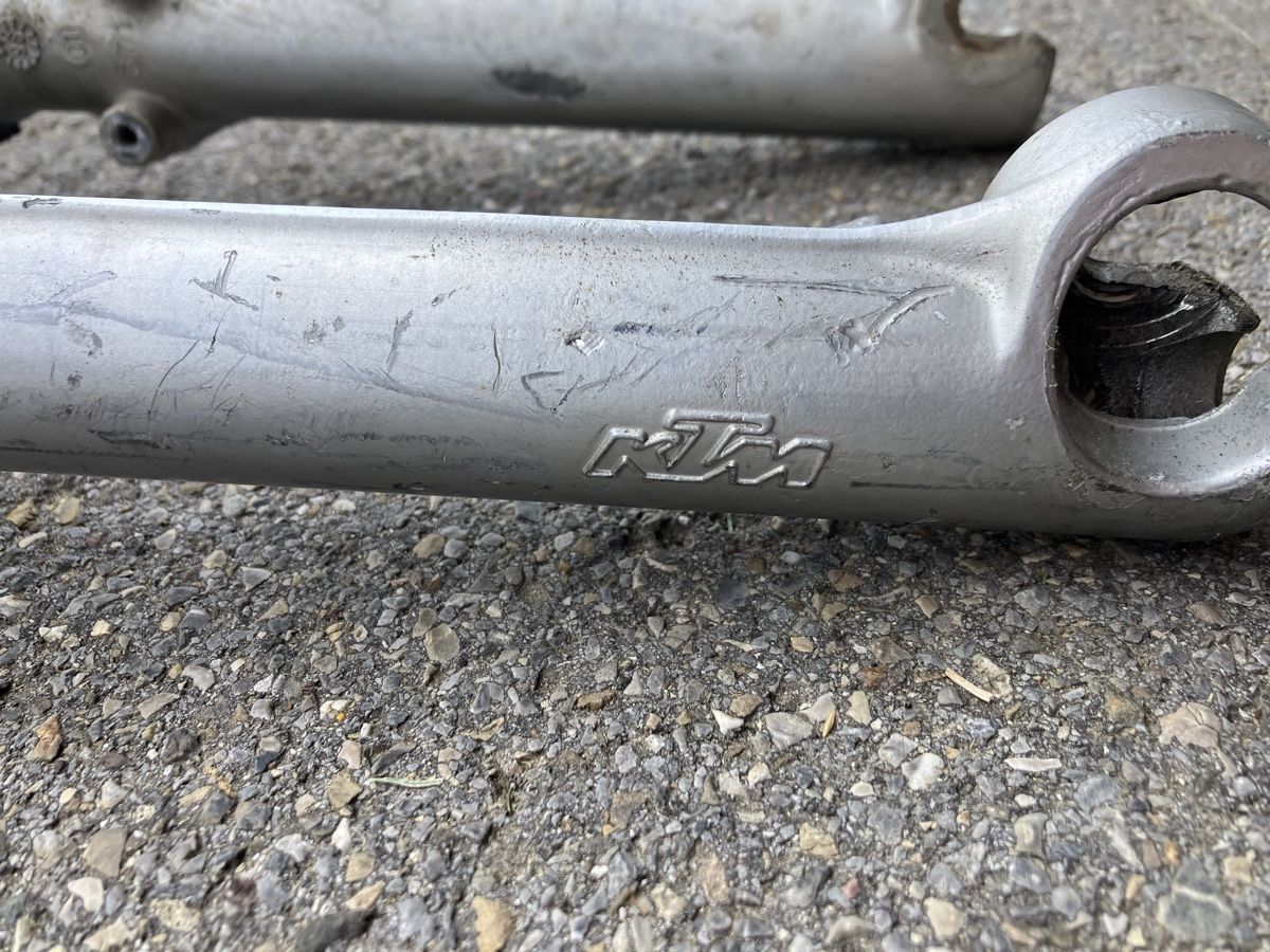 Tutti i ricambio per moto: Federgabel Mofa KTM – Usato da Andwil SG venduto da Kaltbrunner 2