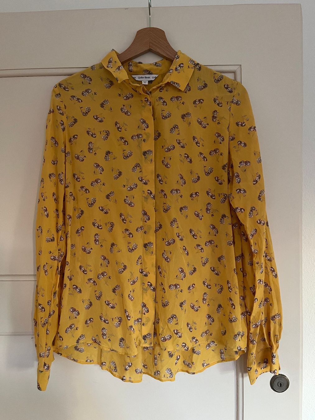 Blusen: Seidenbluse – Gebraucht aus Zürich von hello.paulene