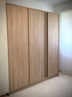 Grosser Kleiderschrank mit Spiegeltüre, Top Zustand!