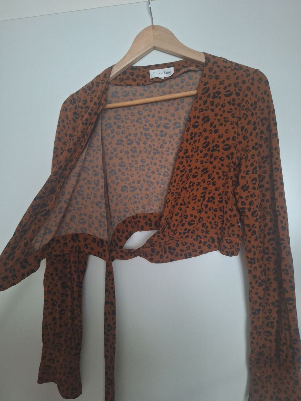 Camicette: Privacy Please Wickelbluse Leo-Print Gr. S – Nuovo (secondo la descrizione) da Adlikon b.Regensdf venduto da che_xxb9 2