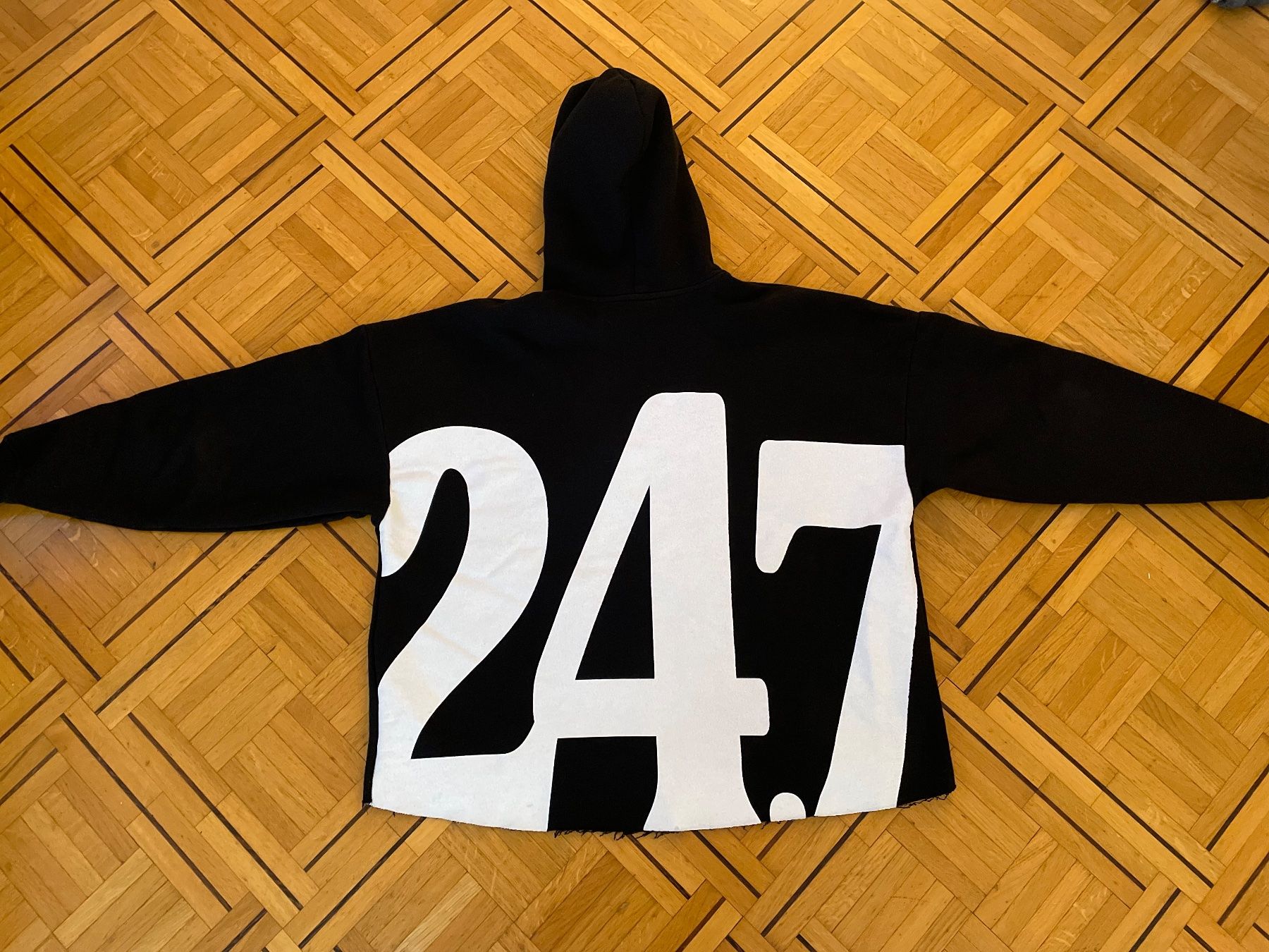 Maglioni & Felpe: Sweet à capuche oversize Stmd noir – Usato da Préverenges venduto da groli_mur 1