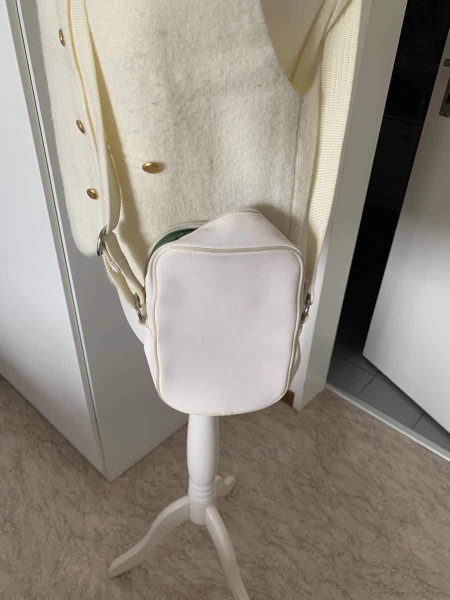 Lacoste Borse da donna: Lacoste Umhängetasche, Weiss – Usato da Rüfenacht venduto da lilly_67 2