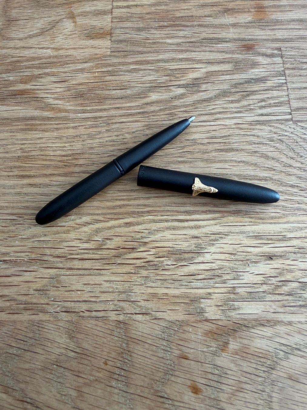Penna & Evidenziatori: Fisher Shuttle Space Pen – Nuovo (secondo la descrizione) da Villars-sur-Glane venduto da Dam0 1