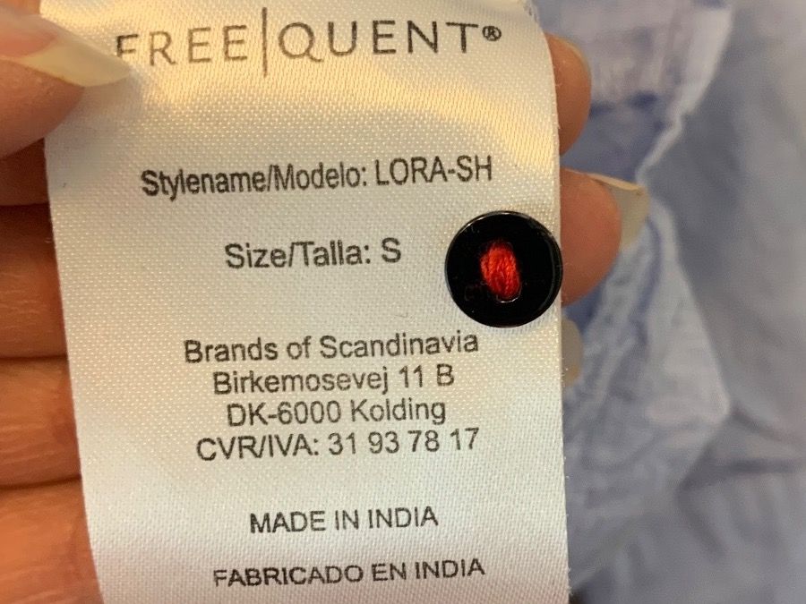 Camicette: NEU Damen Hemd Farbe Hellblau Grösse S, Baumwolle – Nuovo (secondo la descrizione) da Einsiedeln venduto da important__ 4