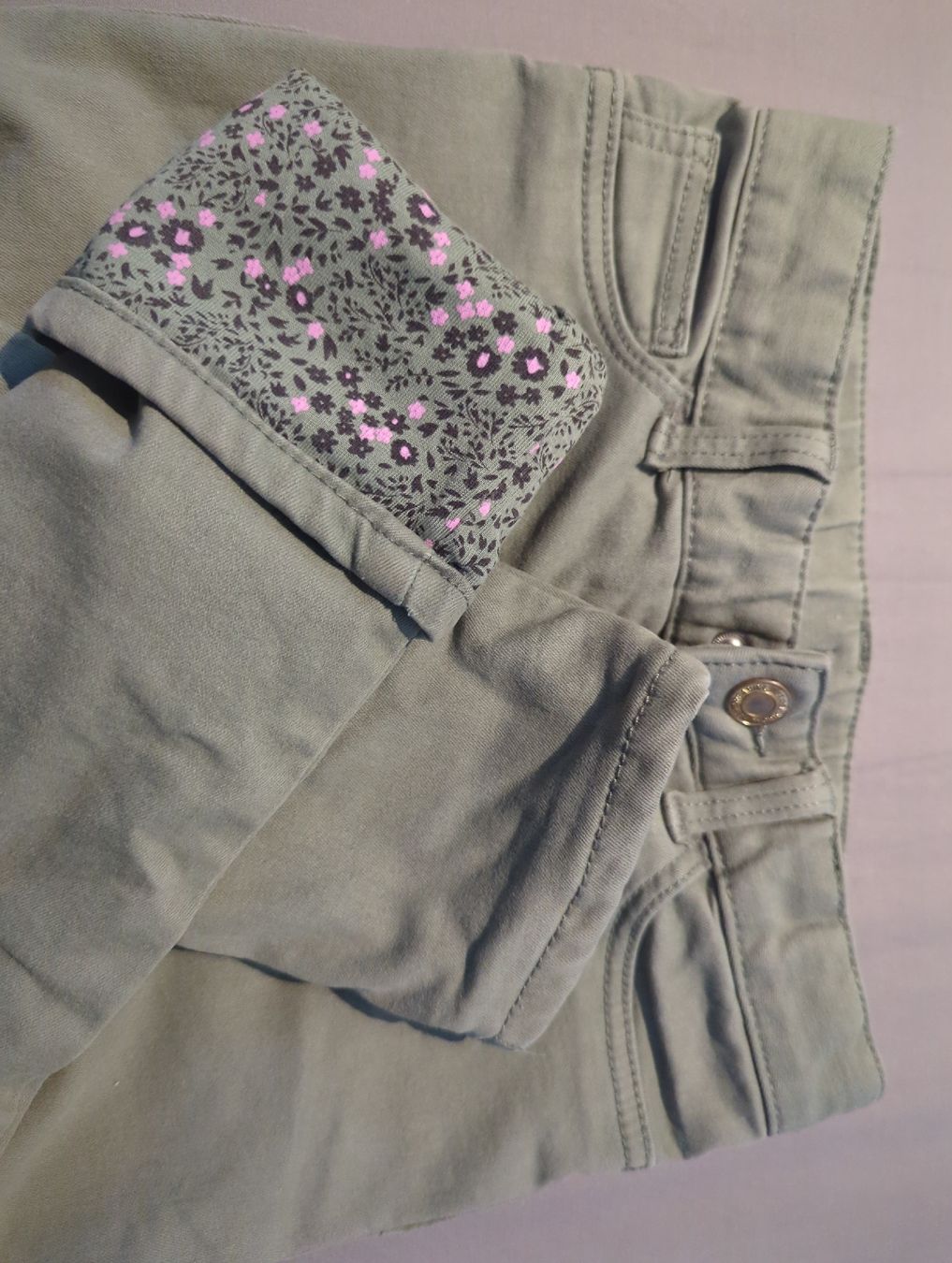 H&M Pantaloni: H&M Mädchen Jeans Hose Gr. 116 – Nuovo (secondo la descrizione) da Eglisau venduto da raf_hn2x 2