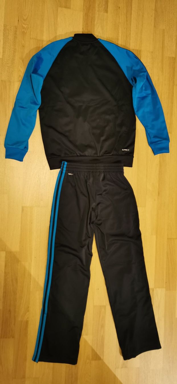 Adidas Completi: Trainingsanzug Adidas schwarz-blau152 – Nuovo (secondo la descrizione) da Port venduto da Doppelmond 1