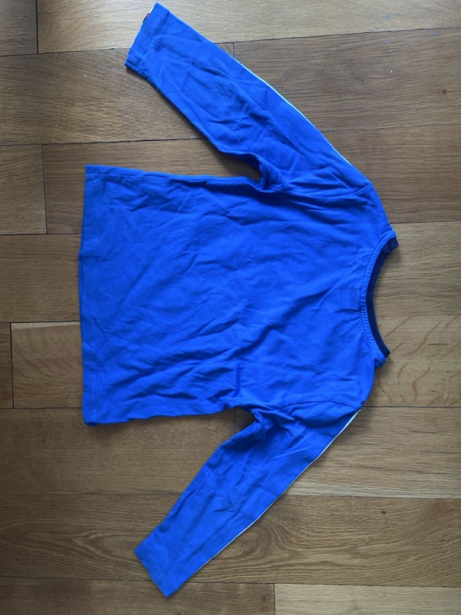 Disney Camicie, T-shirt & Polo: Langarmshirt Mickey Mouse blau Grösse 110  – Usato da Zürich venduto da ManonsVintage 2