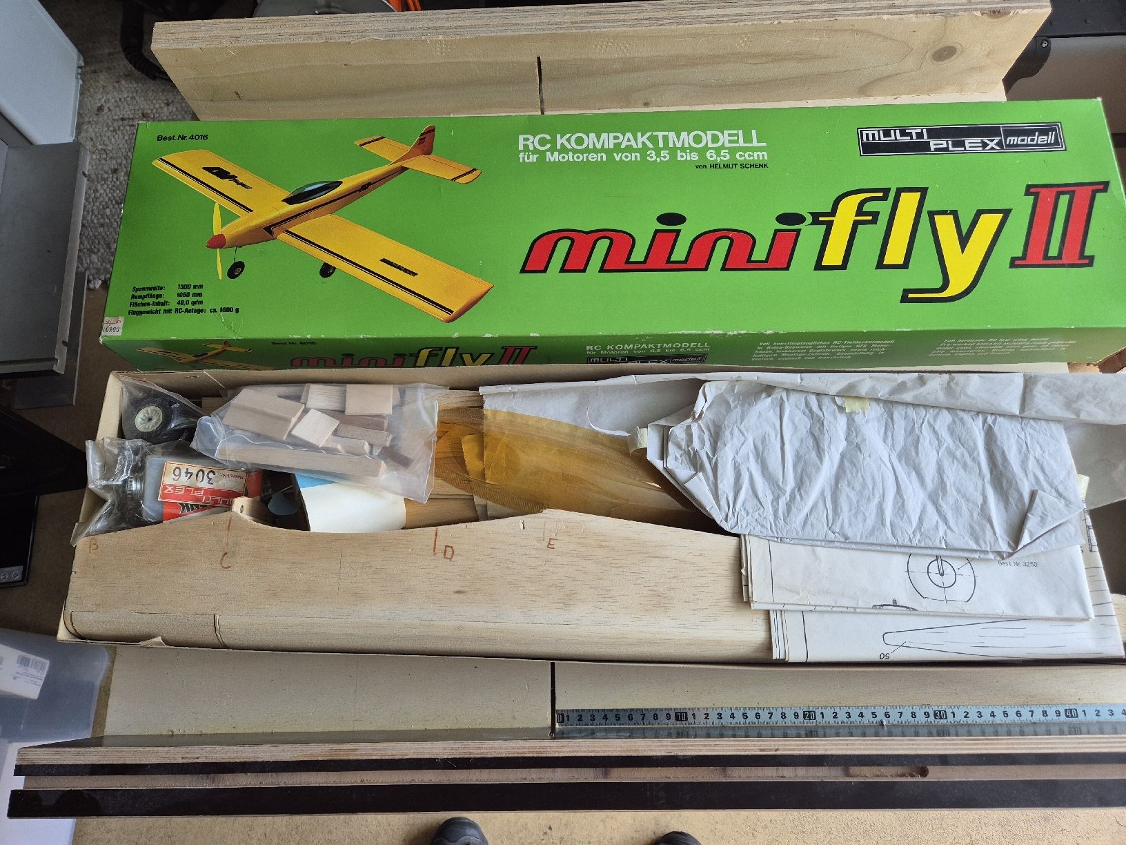 Multiplex RC Kits de montage: Minifly von Multiplex – Défectueux à Wattenwil par hps_z6w9