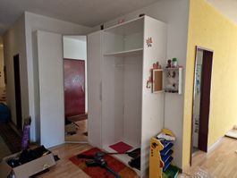 Eck-Garderobe