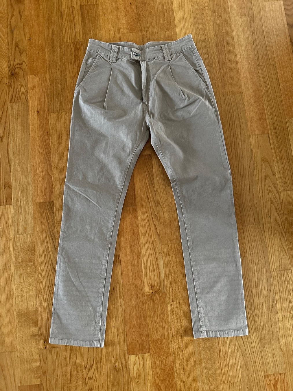 Pantaloni: Chino Hose – Nuovo (secondo la descrizione) da Kaltbrunn venduto da IMRLU998