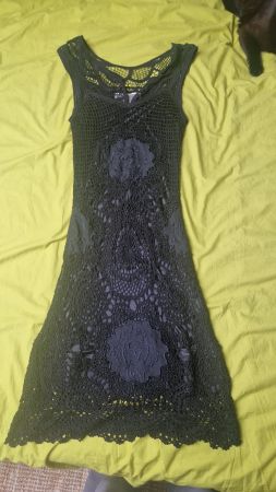 Robe d'été noire GUESS taille S dentelle vintage soirée c...