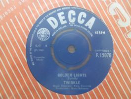 Twinkle - Golden Lights / Ain't Nobody Home, Single Schal...