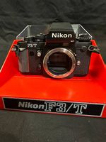 Nikon F3/T Black(Titane)-État Collector avec boîte d'origine