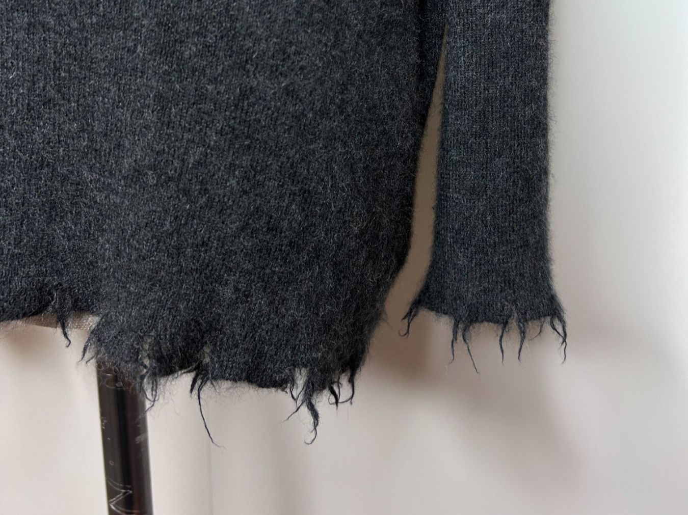 Cos Maglioni & Felpe: Cashmere Pullover – Usato da St. Gallen venduto da look-twice 2