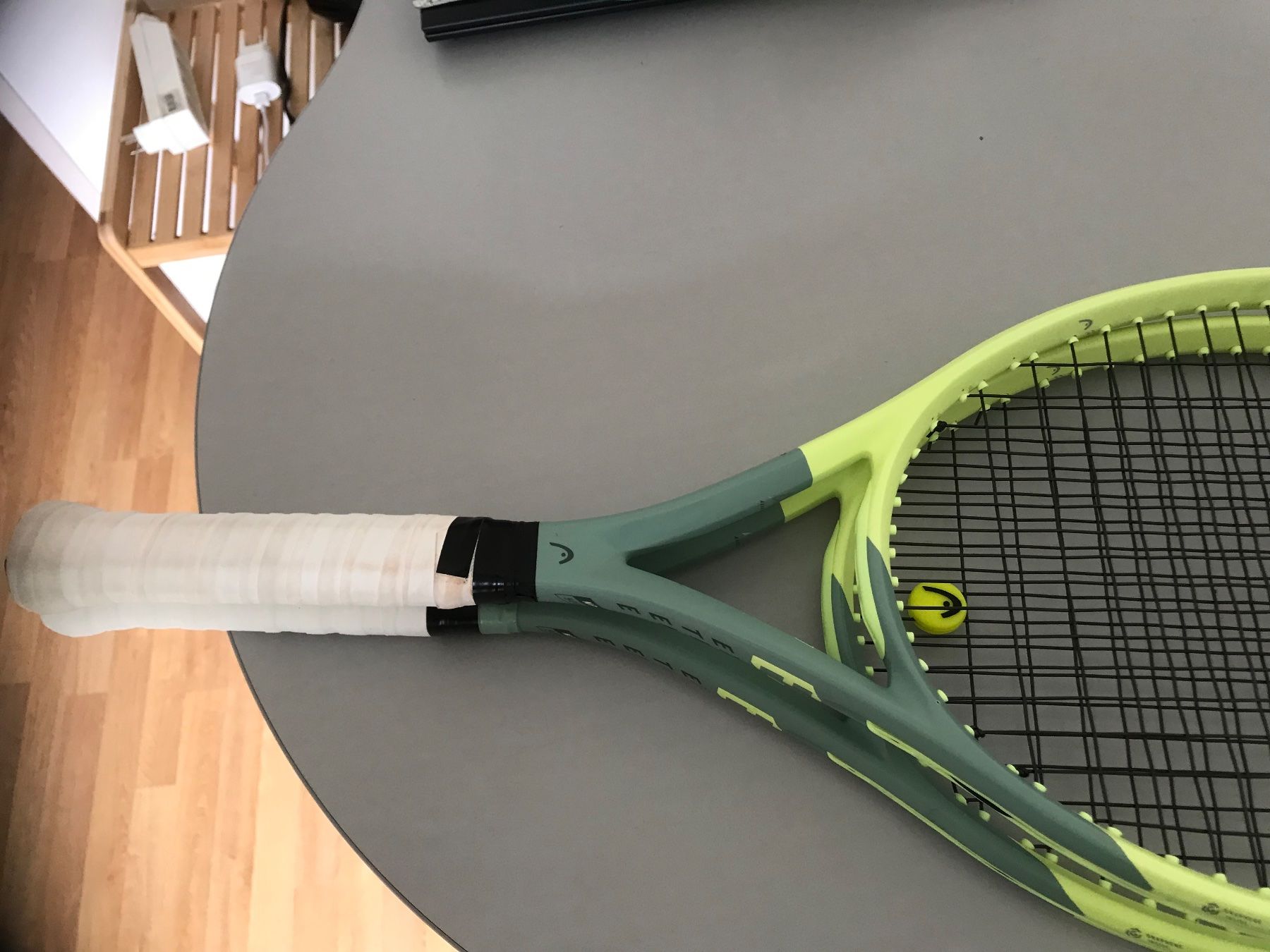 Schläger: Tennis Racket Head Extreme MP 500 – Gebraucht aus Roggwil BE von  3