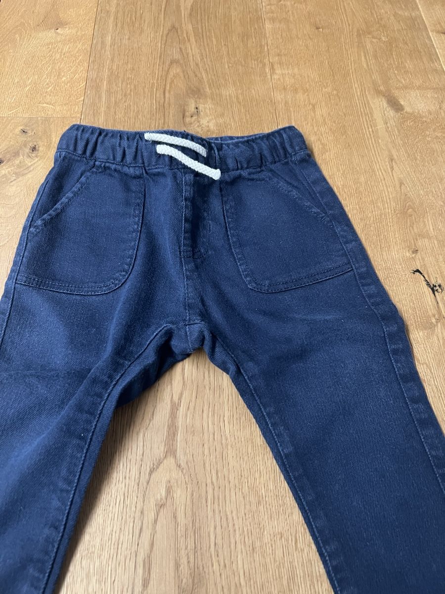 H&M Hosen: Stoffhose Gr. 74 – Gebraucht aus Stans von Jaeseli 1