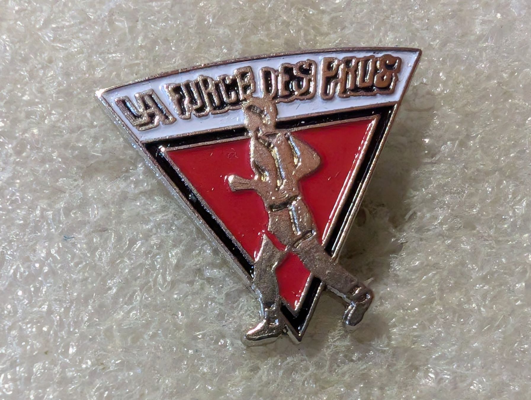 Placchette & Badge: Ansteckpin 187: – Usato da Oppligen venduto da Pin-Fall-Shop