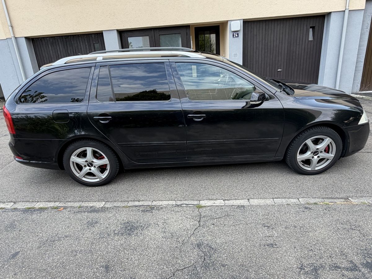 Skoda Autos: Skoda Octavia Rs 2.0TDI – Gebraucht aus Winterthur von EasyRS 5